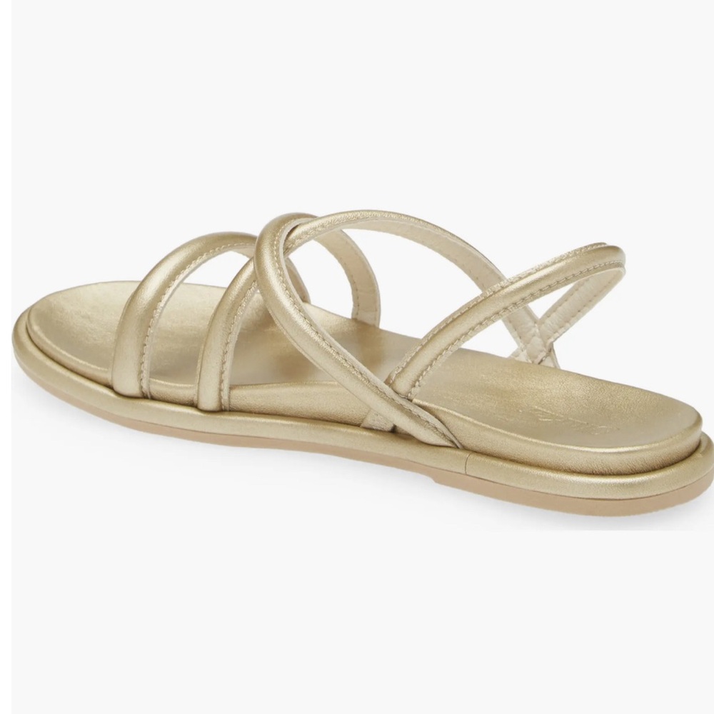 NEW! OluKai Tiare Slingback Sandal Women’s size 7 NWT - Picture 2 of 9